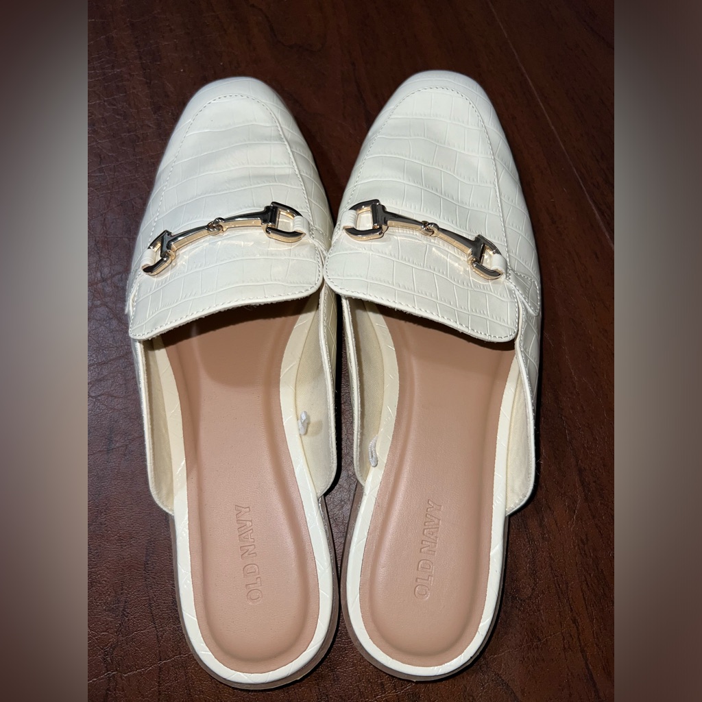 Flat Old Navy